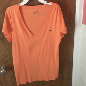 Vineyard Vines Melon colored v-neck tee
